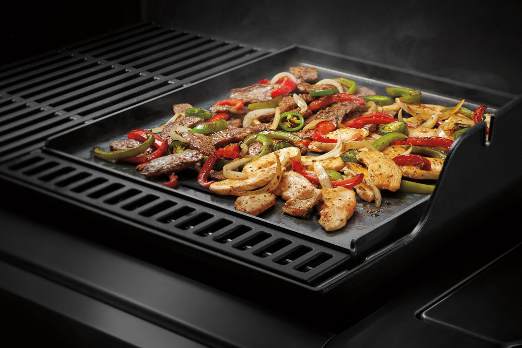 Weber - WEBER CRAFTED Flat Top Carbon Steel Griddle